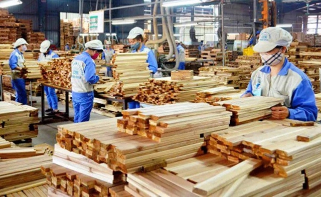 Xuất khẩu gỗ tăng trưởng nhưng vẫn đối mặt nhiều thách thức - Ảnh 1.