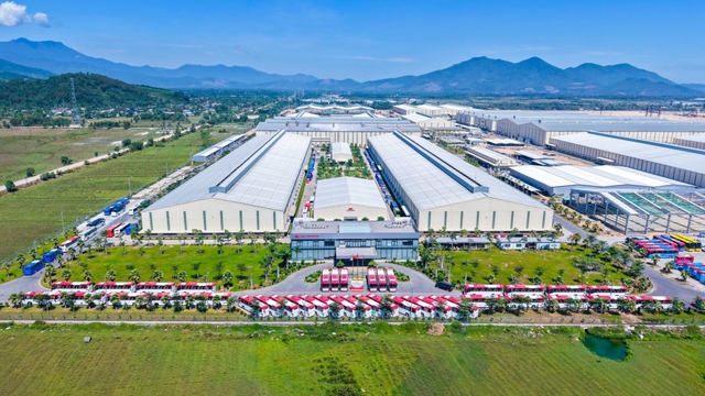 TP Huế: Tập trung xử lý vướng mắc, quyết tâm đạt tăng trưởng hai con số- Ảnh 2.