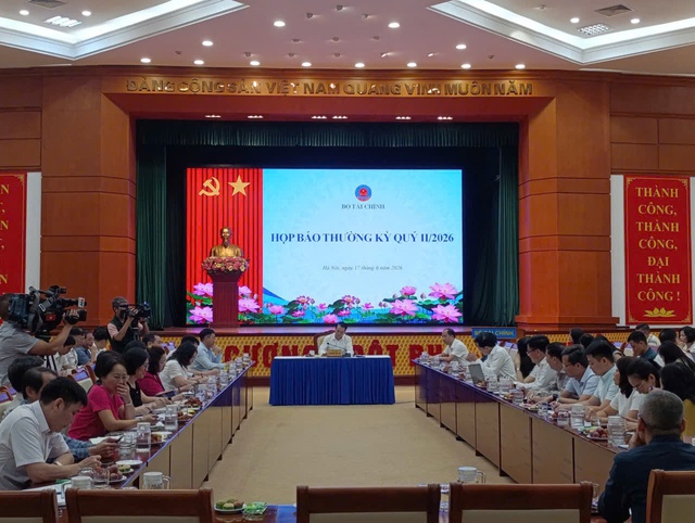 Hộ kinh doanh thu dưới 5 tỷ/năm đề xuất được nộp thuế khoán, Cục Thuế nói gì?- Ảnh 1. Hộ kinh doanh thu dưới 5 tỷ/năm đề xuất được nộp thuế khoán, Cục Thuế nói gì?- Ảnh 1.