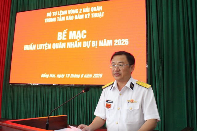Trung tâm Bảo đảm kỹ thuật Vùng 2 Hải quân bế mạc huấn luyện quân nhân dự bị động viên- Ảnh 3. Trung tâm Bảo đảm kỹ thuật Vùng 2 Hải quân bế mạc huấn luyện quân nhân dự bị động viên- Ảnh 3.