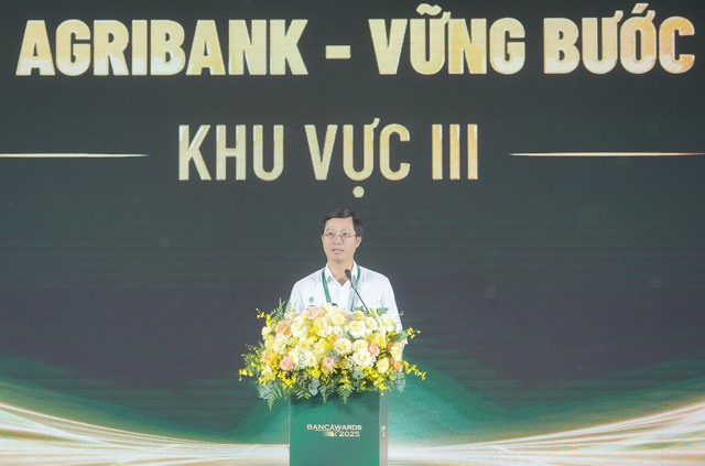 Tổng kết chương trình thi đua “ABIC cùng Agribank - Vững bước vươn xa” khu vực III- Ảnh 3.