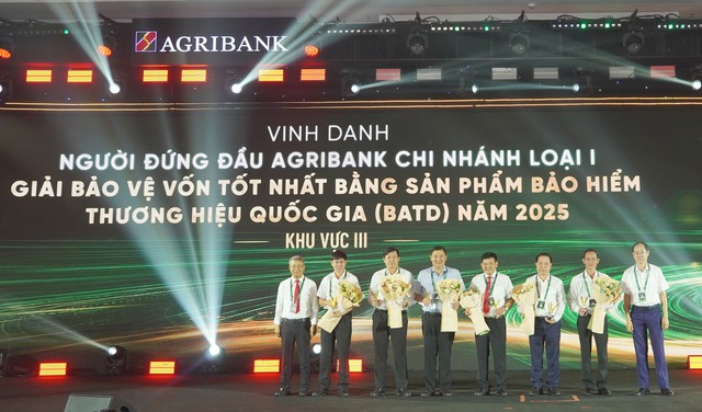 Tổng kết chương trình thi đua “ABIC cùng Agribank - Vững bước vươn xa” khu vực III- Ảnh 5.