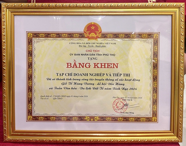 Tạp chí Doanh nghiệp và Tiếp thị vinh dự nhận Bằng khen của UBND tỉnh Phú Thọ- Ảnh 3. Tạp chí Doanh nghiệp và Tiếp thị vinh dự nhận Bằng khen của UBND tỉnh Phú Thọ- Ảnh 3.