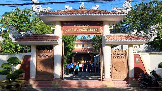 Cần Thơ: Xã Phong Điền tổ chức Lễ giỗ lần thứ 116 nhà thơ yêu nước Phan Văn Trị- Ảnh 1.