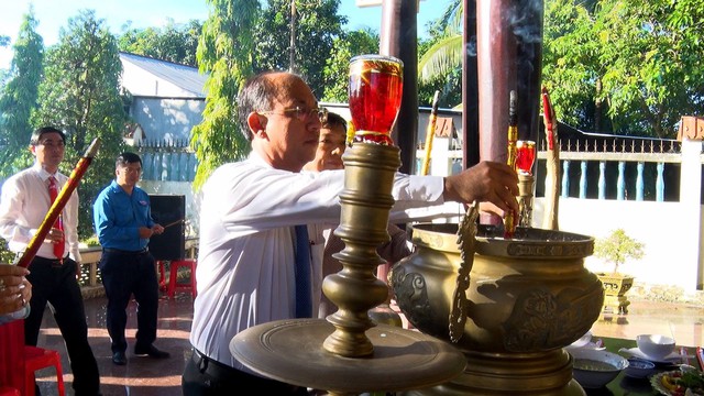 Cần Thơ: Xã Phong Điền tổ chức Lễ giỗ lần thứ 116 nhà thơ yêu nước Phan Văn Trị- Ảnh 3.