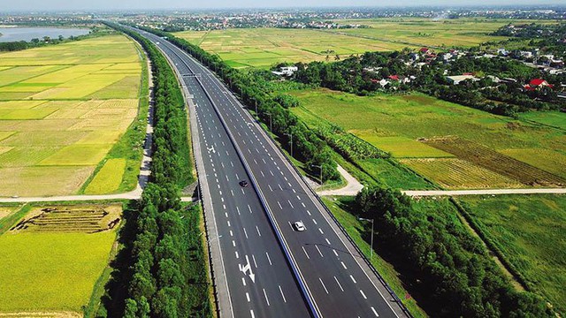 Từ ngày 15/7, sẽ thu phí các dự án thành phần cao tốc Bắc-Nam phía Đông- Ảnh 1.