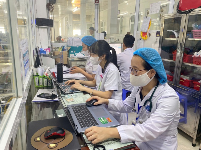 Bệnh viện Đa khoa Tiền Hải: Chuyển mình mạnh mẽ hướng tới bệnh viện thông minh, hiện đại và chuyên sâu - Ảnh 2.