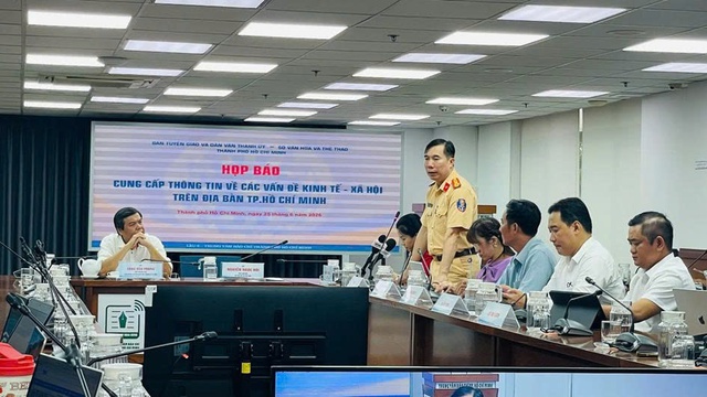 TP. HCM: Giao thông quanh khu công nghiệp - Ý thức công nhân cải thiện nhưng vẫn còn nhiều nỗi lo- Ảnh 1.