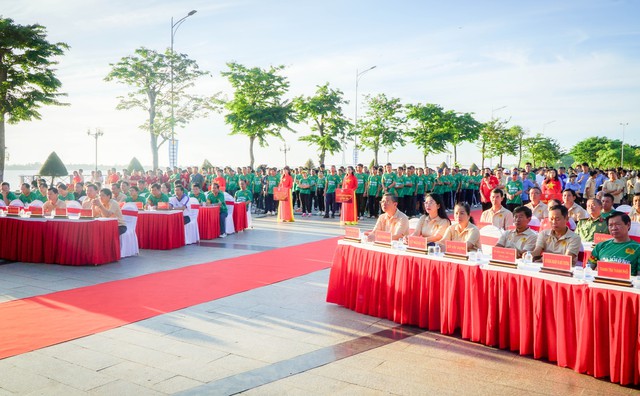 Cần Thơ tổ chức giải chạy bộ phong trào "Chung một quyết tâm xây dựng xã, phường không ma túy"- Ảnh 1.
