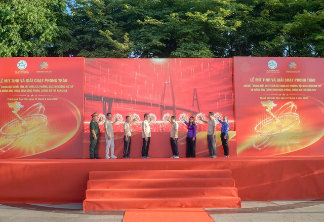 Cần Thơ tổ chức giải chạy bộ phong trào "Chung một quyết tâm xây dựng xã, phường không ma túy"- Ảnh 3.