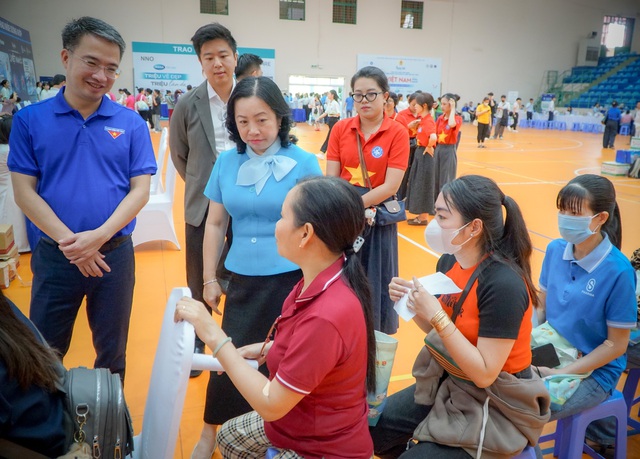 TP Cần Thơ: Hơn 1.000 đoàn viên tham gia Ngày hội “Trao sức khỏe công nhân - Vì một Việt Nam khỏe mạnh”- Ảnh 11.