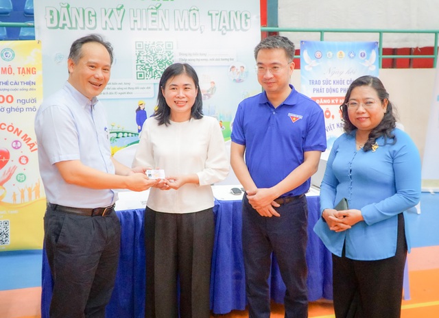TP Cần Thơ: Hơn 1.000 đoàn viên tham gia Ngày hội “Trao sức khỏe công nhân - Vì một Việt Nam khỏe mạnh”- Ảnh 8.