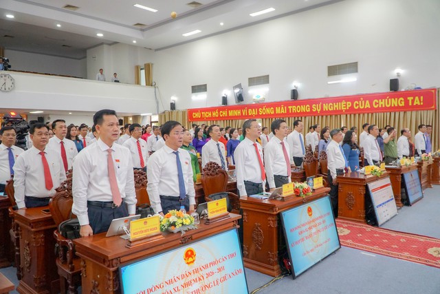 Khai mạc kỳ họp thứ ba HĐND TP Cần Thơ khóa XI- Ảnh 3.
