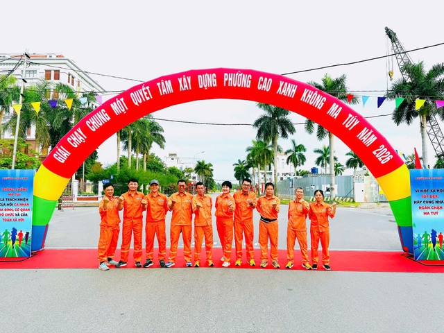 Người lao động Công ty CP Nhiệt Điện Quảng Ninh tham gia giải chạy hưởng ứng Tháng hành động phòng, chống ma túy năm 2026- Ảnh 1.