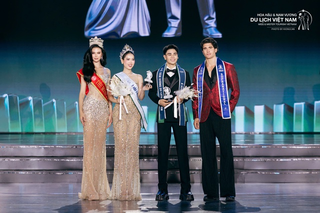 Á hậu 1 Trần Thị Mỹ Phụng: Người đẹp An Giang tỏa sáng tại Hoa hậu - Nam vương Du lịch Việt Nam 2026- Ảnh 1.