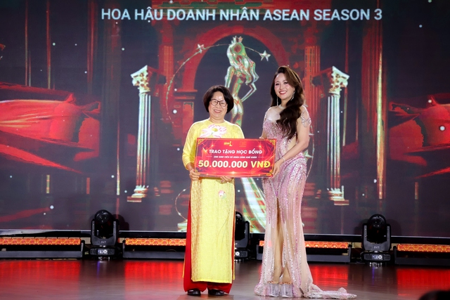 Doanh nhân Nguyễn Thị Ngọc Thảo giành vương miện Hoa hậu Doanh nhân Asean 2026- Ảnh 3.