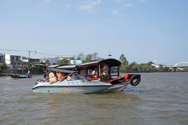 Cần Thơ: Tăng cường bảo đảm an toàn giao thông đường thủy trong mùa mưa- Ảnh 2.