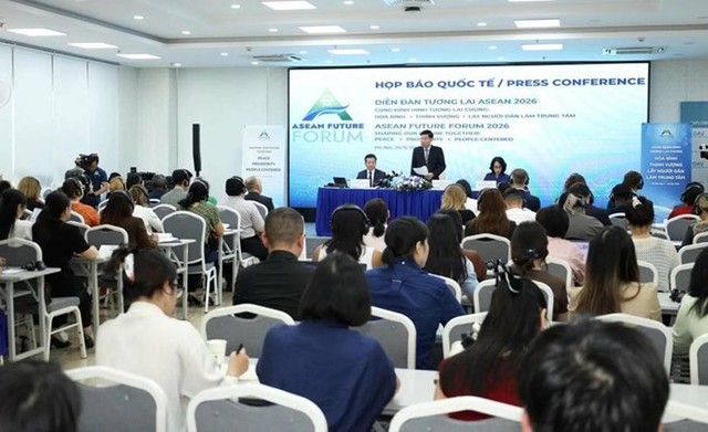 Việt Nam đóng góp sáng kiến cho một ASEAN hòa bình, thịnh vượng, lấy người dân làm trung tâm- Ảnh 1. Việt Nam đóng góp sáng kiến cho một ASEAN hòa bình, thịnh vượng, lấy người dân làm trung tâm- Ảnh 1.