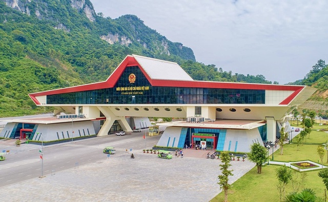 Ngành Công Thương tỉnh Lạng Sơn: Nâng cao năng lực thông quan và phát triển kinh tế biên mậu- Ảnh 1. Ngành Công Thương tỉnh Lạng Sơn: Nâng cao năng lực thông quan và phát triển kinh tế biên mậu- Ảnh 1.