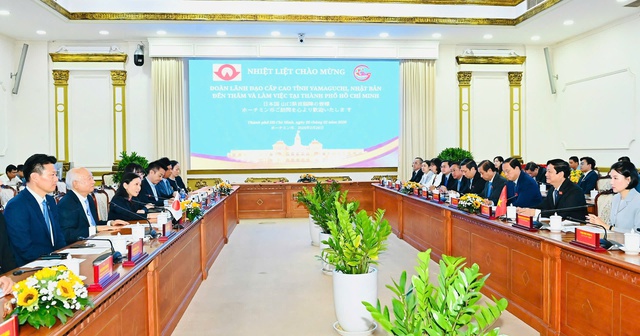 Thúc đẩy hợp tác thực chất, đưa quan hệ TP.HCM - Yamaguchi đi vào chiều sâu- Ảnh 2. Thúc đẩy hợp tác thực chất, đưa quan hệ TP.HCM - Yamaguchi đi vào chiều sâu- Ảnh 2.