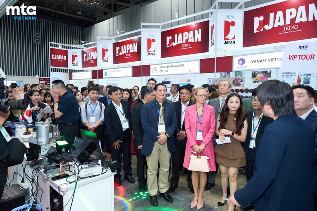 TP.HCM: Triển lãm MTA Vietnam 2026 thu hút hàng chục ngàn lượt khách hàng tham quan- Ảnh 3.