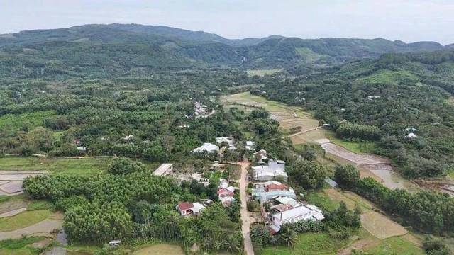 Xã Sơn Cẩm Hà: Mọi thành quả phát triển đều hướng tới người dân- Ảnh 1.