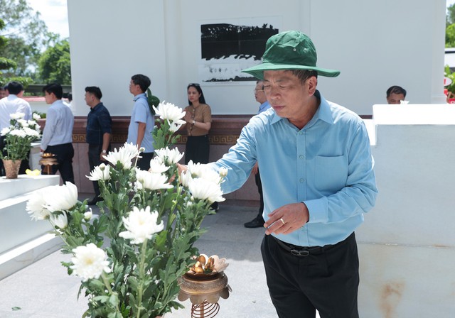 Sáng mãi hào khí Đồng Lộc: Hành trình tri ân của ngành Xây dựng trên "Tọa độ lửa"- Ảnh 4.