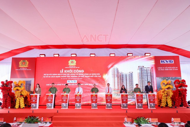 Những người thầm lặng sau những chiến công của lực lượng Quản lý trang bị và kho vận Công an nhân dân- Ảnh 2.