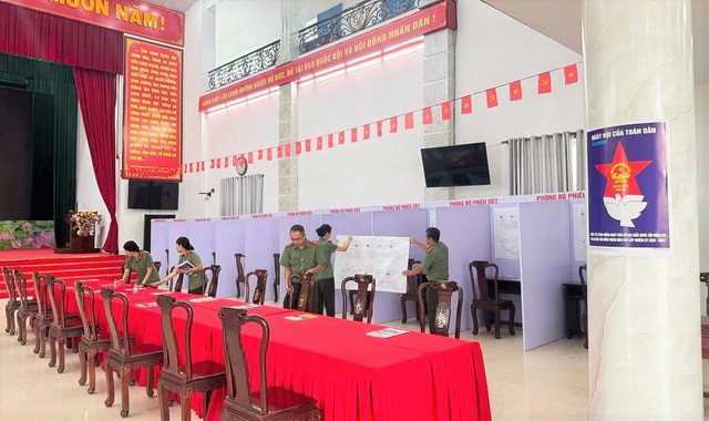 Những người thầm lặng sau những chiến công của lực lượng Quản lý trang bị và kho vận Công an nhân dân- Ảnh 6.