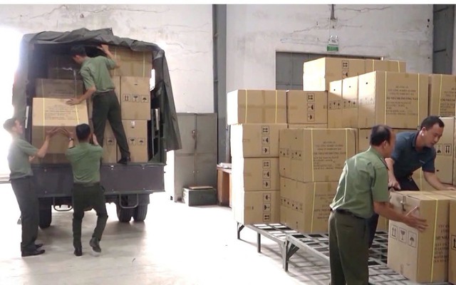 Những người thầm lặng sau những chiến công của lực lượng Quản lý trang bị và kho vận Công an nhân dân- Ảnh 7.