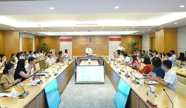 Bộ Khoa học và Công nghệ đề xuất hỗ trợ 50% lãi vay để doanh nghiệp đổi mới công nghệ- Ảnh 1.