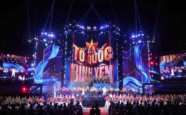 Gala nghệ thuật “Tổ quốc bình yên”: Tôn vinh truyền thống vẻ vang của lực lượng An ninh nhân dân- Ảnh 1.