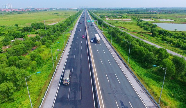 Bộ Xây dựng bổ sung quy hoạch mới 5 tuyến cao tốc dài gần 1.000 km - Ảnh 1.