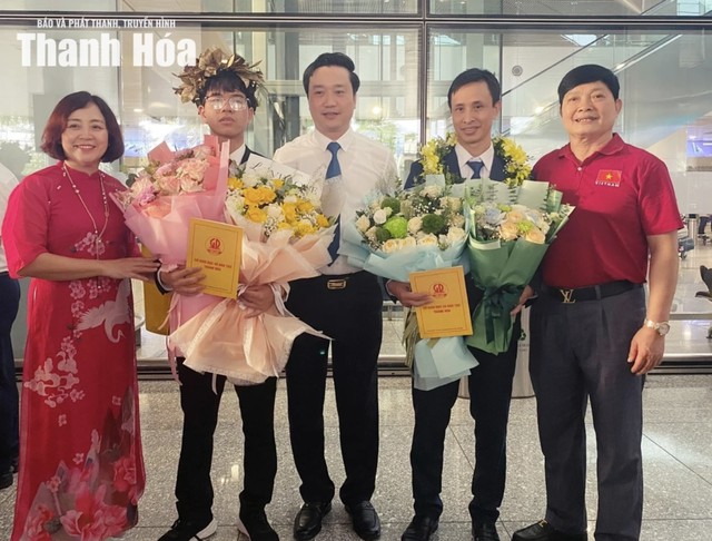 Huy chương Bạc Olympic Vật lý quốc tế: Dấu ấn mới của truyền thống hiếu học xứ Thanh- Ảnh 1.