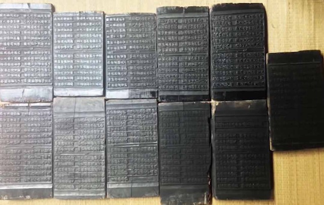 Ngôi chùa gần 2.000 năm tuổi ở Bắc Ninh lưu giữ mộc bản cổ độc bản, điểm đến giàu giá trị văn hóa và du lịch - Ảnh 3.