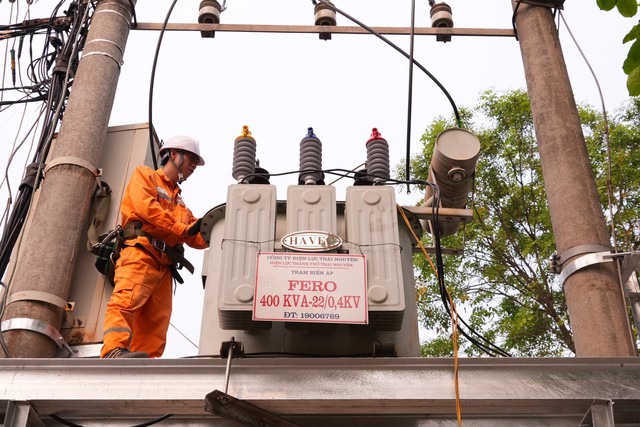 Công ty Điện lực Thái Nguyên: Tăng cường chuyển đổi số trong quản lý, vận hành lưới điện- Ảnh 2.