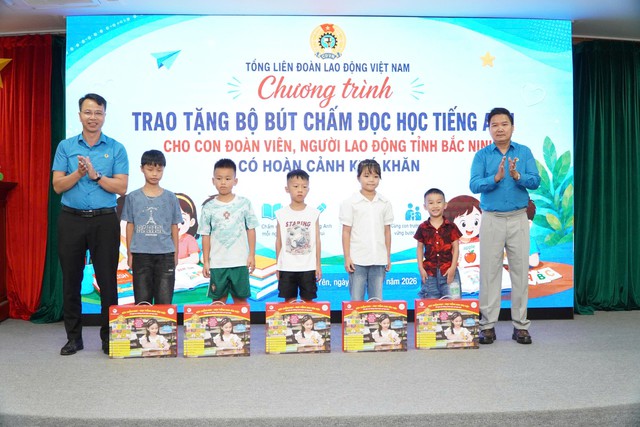 Công đoàn xã Tân Yên đẩy mạnh chuyển đổi số, nâng cao hiệu quả hoạt động, đồng hành cùng doanh nghiệp và người lao động - Ảnh 2.