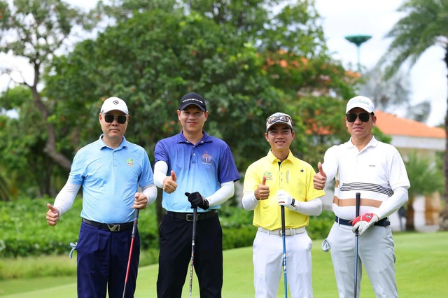 Hội tụ tinh hoa golfer, lan tỏa giá trị kết nối đồng hương Ninh Bình tại Giải Golf tranh Cúp Vạn Xuân 2026 - Ảnh 6.
