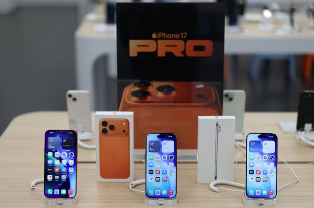 Lượng smartphone xuất xưởng toàn cầu thấp nhất 13 năm - Ảnh 1.