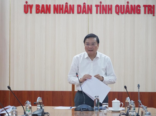 Quảng Trị: Tháo gỡ khó khăn, vướng mắc dự án Đường và kè từ cầu Nhật Lệ 2 đến khu neo đậu tàu thuyền - Ảnh 2.