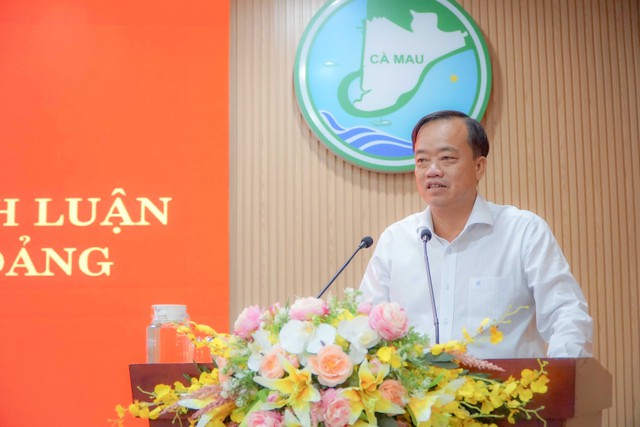 Cà Mau trao giải Cuộc thi chính luận về Bảo vệ nền tảng tư tưởng của Đảng lần thứ V năm 2026 - Ảnh 4.