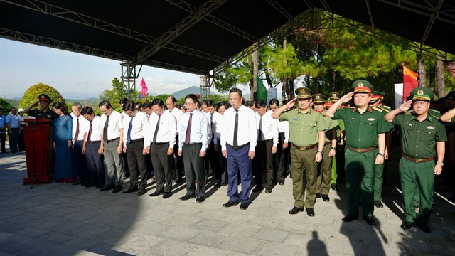 TP Huế: Ấm áp chuỗi hoạt động tri ân, chăm lo người có công - Ảnh 1.