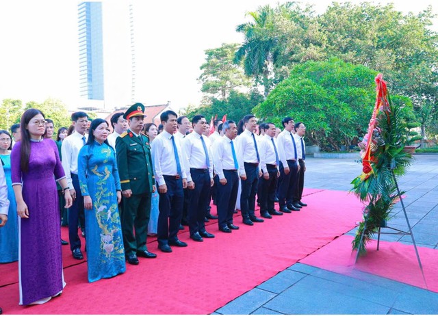 Khắc ghi lời Bác dạy, Thanh Hóa tiếp nối hành trình tri ân các Anh hùng liệt sĩ- Ảnh 1.