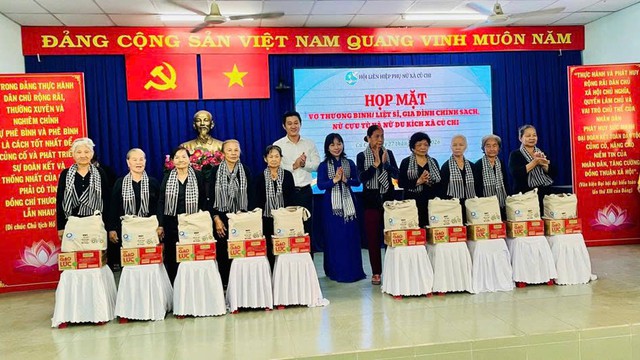 Lan tỏa đạo lý "Uống nước nhớ nguồn" tại Chương trình họp mặt tri ân nhân kỷ niệm 79 năm Ngày Thương binh - Liệt sĩ - Ảnh 2.