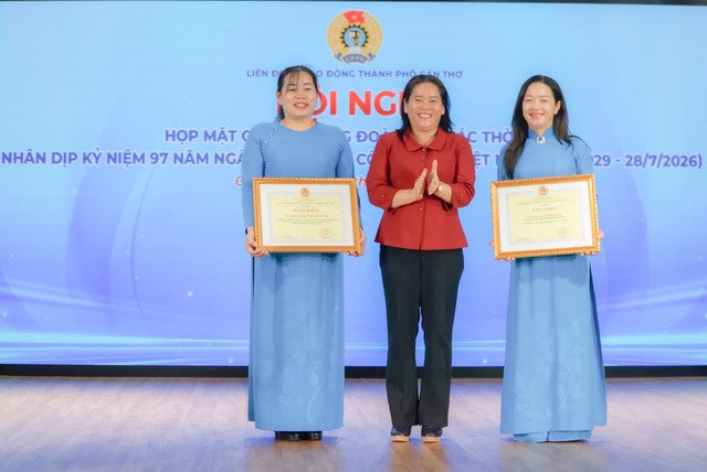 LĐLĐ TP. Cần Thơ họp mặt cán bộ Công đoàn qua các thời kỳ- Ảnh 7.