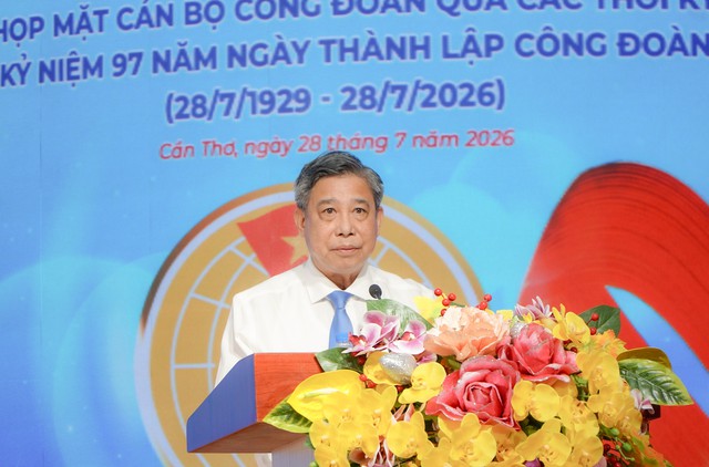 LĐLĐ TP. Cần Thơ họp mặt cán bộ Công đoàn qua các thời kỳ- Ảnh 3.