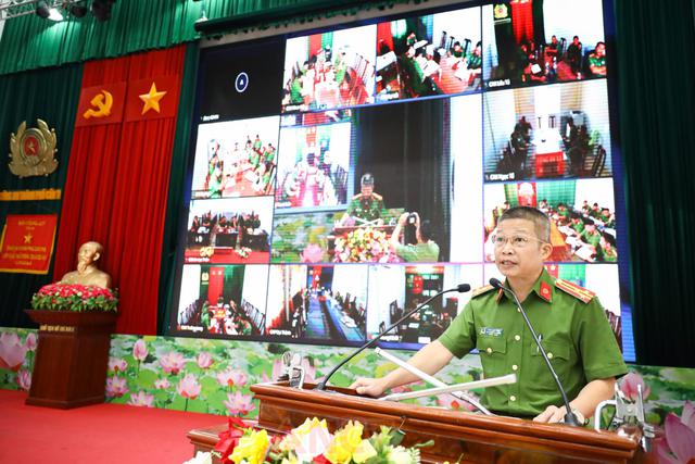 Cơ quan CSĐT Công an TP Cần Thơ sơ kết công tác điều tra và một số mặt công tác nghiệp vụ 6 tháng đầu năm và triển khai nhiệm vụ 6 tháng cuối năm 2026 - Ảnh 3.