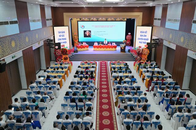 Đại hội Hội Nhà báo Việt Nam tỉnh Nghệ An khóa IX: Xây dựng đội ngũ người làm báo bản lĩnh, chuyên nghiệp, hiện đại- Ảnh 1.