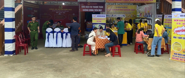 Xã Sơn Hòa: Kiến tạo chính quyền phục vụ, tạo động lực phát triển bền vững- Ảnh 3.