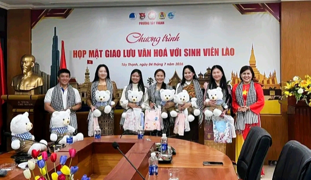 Phường Tây Thạnh: Tổ chức chương trình giao lưu văn hoá với sinh viên Lào- Ảnh 4.